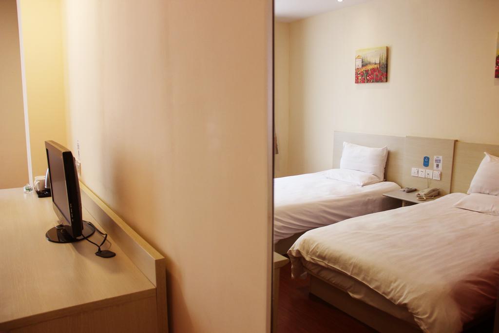 Hanting Hotel Shenyang Zhongshan Square Exterior photo