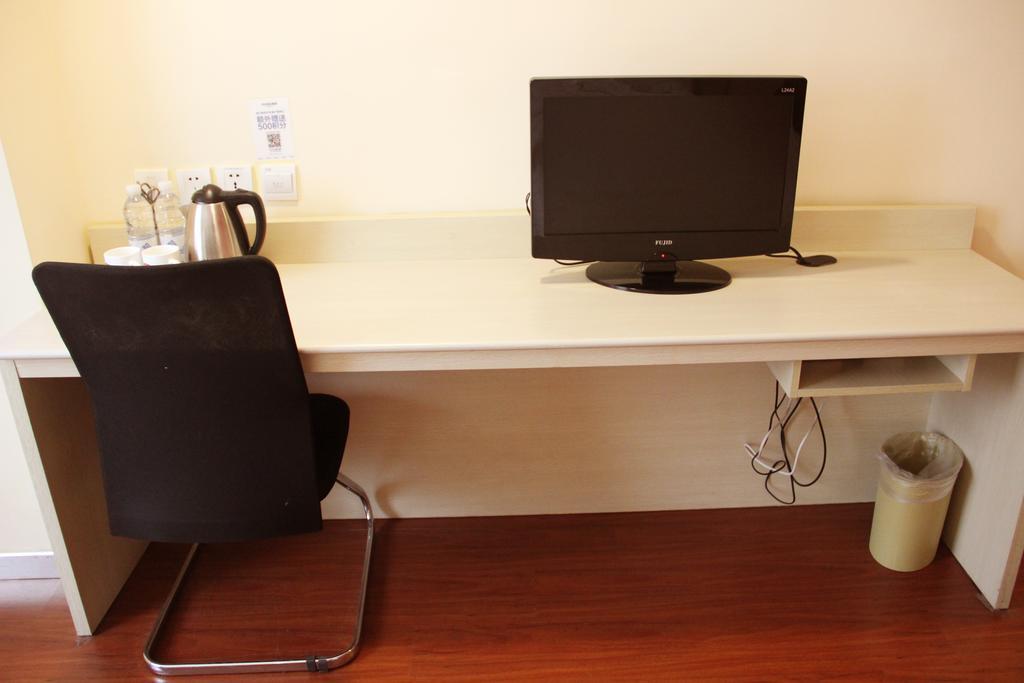 Hanting Hotel Shenyang Zhongshan Square Room photo